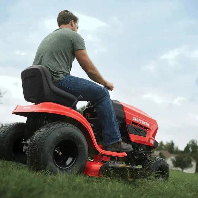 CRAFTSMAN T100 36-Inch 11.5 HP Gas Riding Lawn Mower Briggs & Stratton Engine Manual 7-Speed Transmission - Image 8