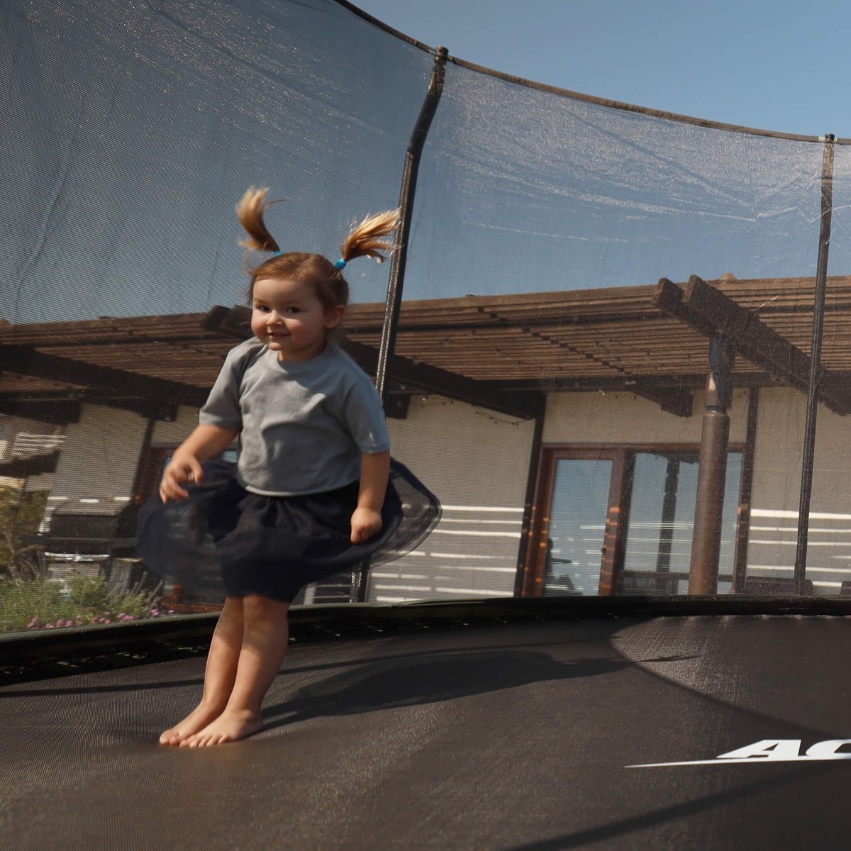 Acon Air 12ft Round Trampoline with Premium Net and Ladder - Image 2